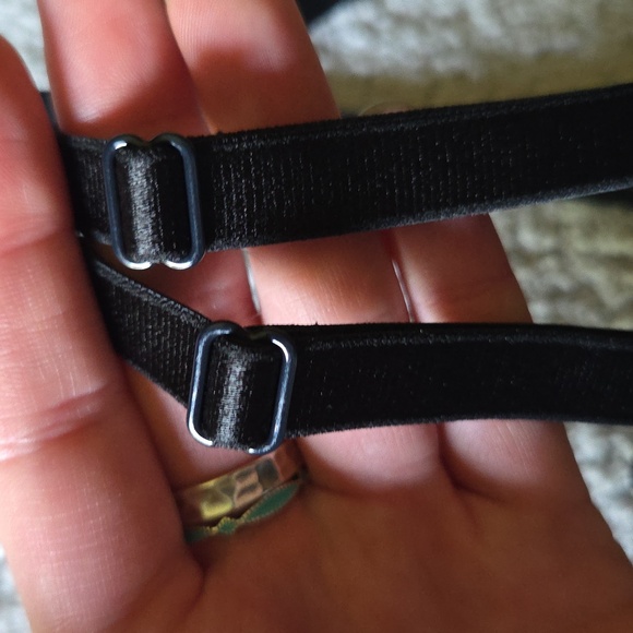 VS Silky Smooth Animal Print Unlined Demi Bra - Picture 14 of 14